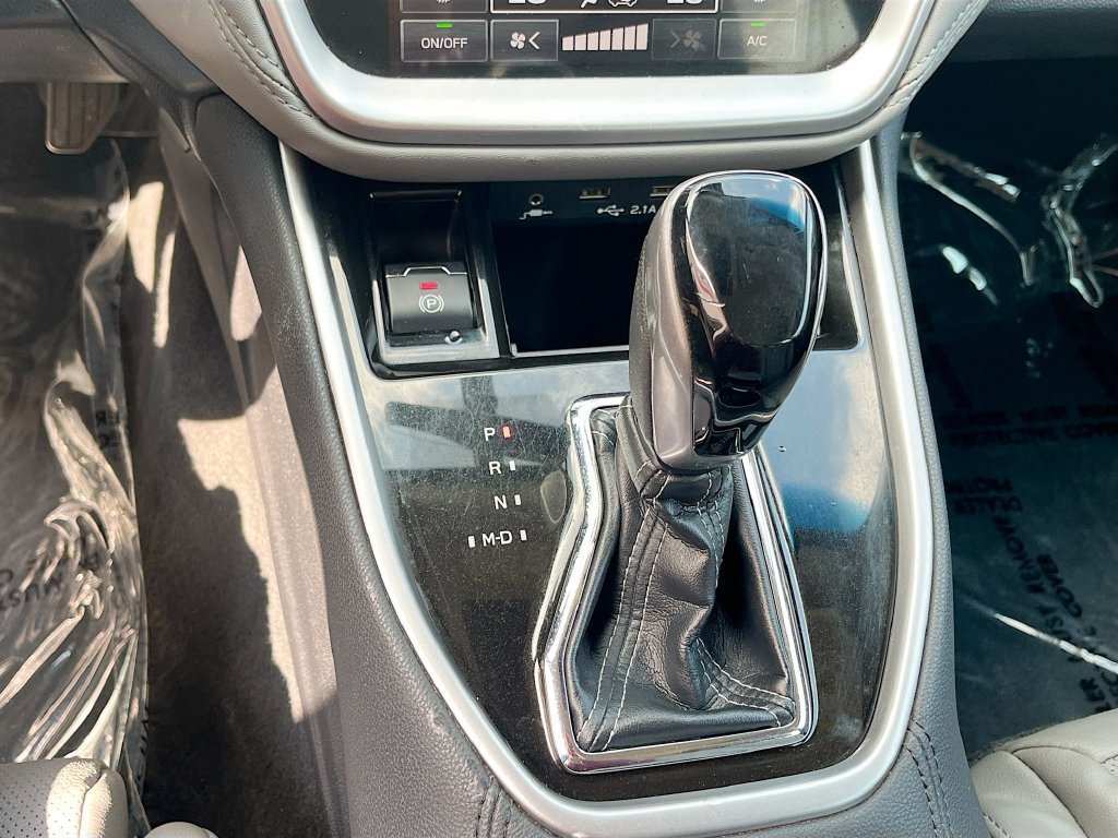 Used 2022 Subaru Legacy Limited AWD/4WD image 17