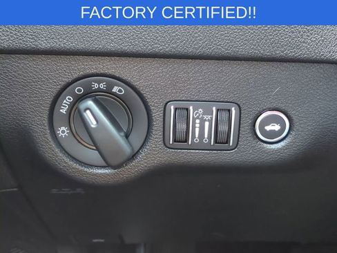 Used 2021 Dodge Charger SXT w/ Leather Interior Group RWD image 21