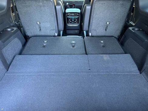 New 2025 Cadillac Escalade IQ Sport 1 w/ LPO, ONYX Package image 16