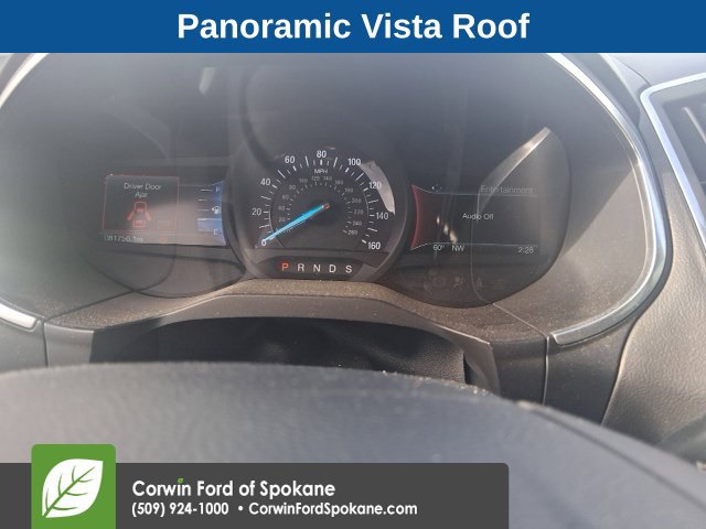 Used 2017 Ford Edge Titanium w/ Equipment Group 301A AWD/4WD image 9