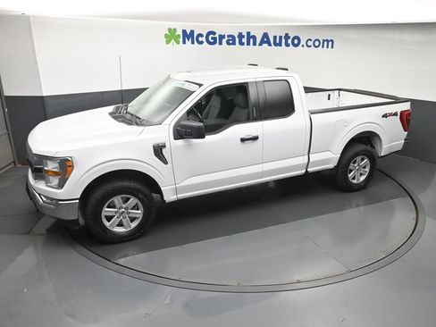 Used 2022 Ford F150 XLT w/ Equipment Group 301A Mid AWD/4WD image 19