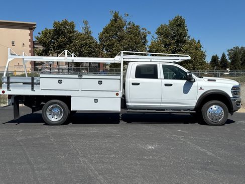 New 2026 RAM 5500 Tradesman w/ Chrome Appearance Group RWD image 2