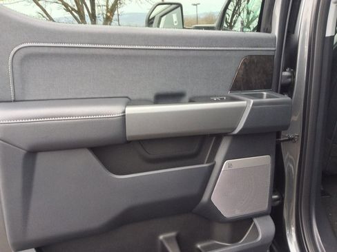 New 2026 Ford F350 Lariat image 25