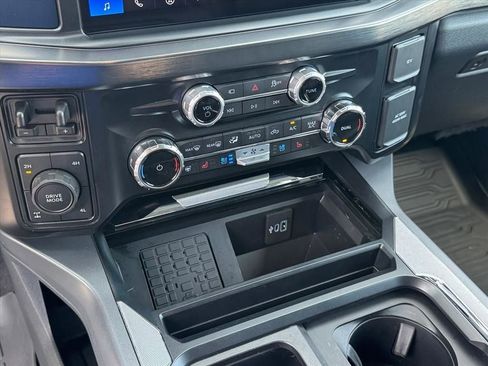 Used 2025 Ford F250 Lariat AWD/4WD image 26