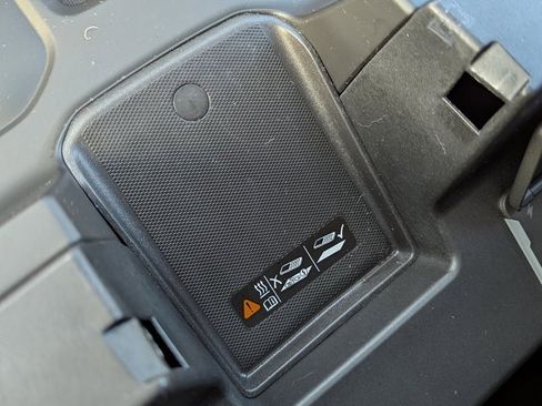 Used 2025 GMC Sierra 1500 Denali Ultimate image 19