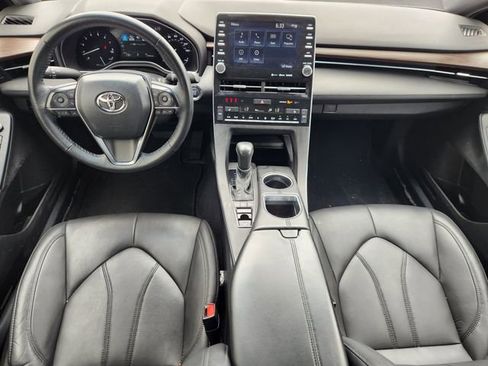 Certified 2022 Toyota Avalon XLE image 27