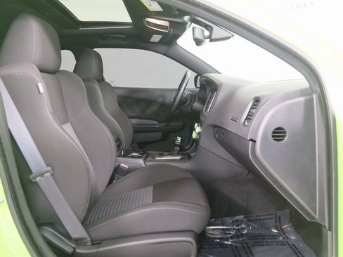 Used 2023 Dodge Charger R/T w/ Blacktop Package image 12