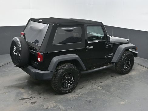 Used 2014 Jeep Wrangler Sport image 32