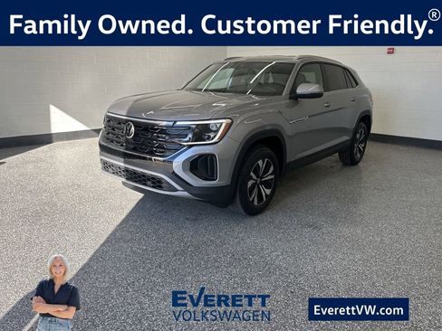 New 2026 Volkswagen Atlas Cross Sport SE AWD/4WD image 1