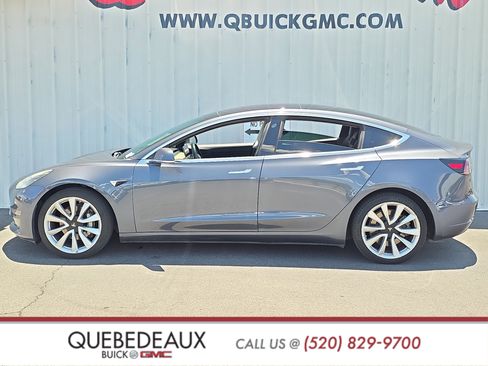 Used 2019 Tesla Model 3 Standard Range Plus RWD image 4