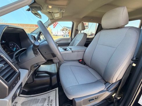 Used 2022 Ford F350 XLT w/ XLT Premium Package image 15