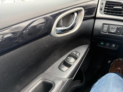 Used 2017 Nissan Sentra SV image 16
