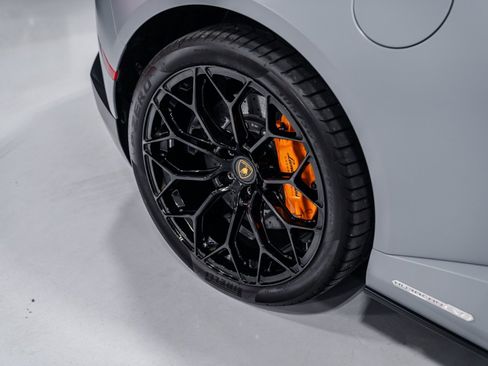 Used 2024 Lamborghini Huracan EVO AWD/4WD image 44