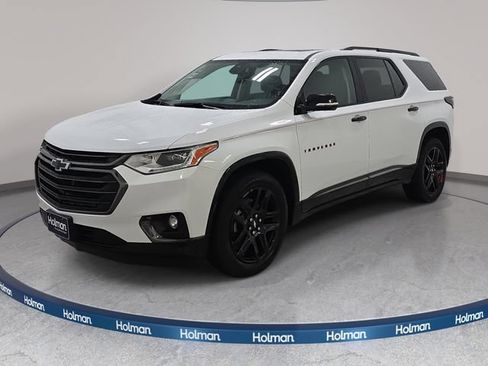 Used 2019 Chevrolet Traverse Premier w/ Redline Edition AWD/4WD image 1