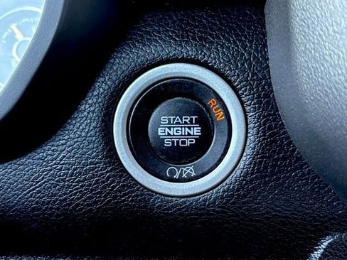Used 2024 RAM 3500 Big Horn AWD/4WD image 39