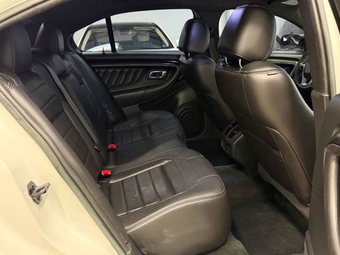 Used 2016 Ford Taurus SHO w/ Sho Performance Package image 21