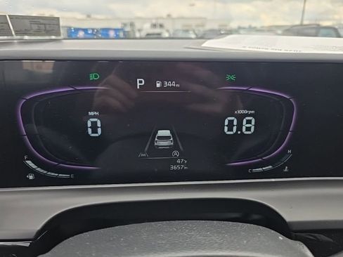 Used 2025 Kia Seltos S image 12