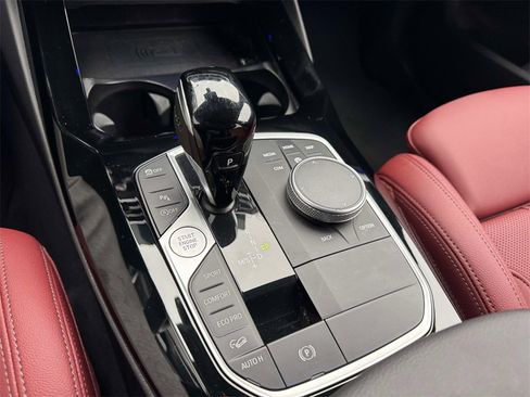 Certified 2024 BMW X3 xDrive30i w/ Premium Package w/ZPA image 18