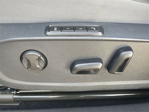 Certified 2023 Volkswagen ID.4 S image 20