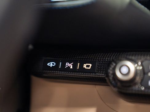 Used 2021 Ferrari 812 GTS RWD image 37