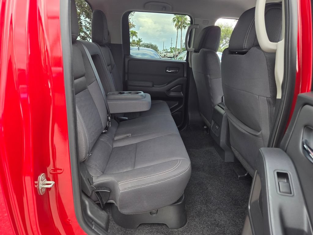 Used 2023 Nissan Frontier SV w/ Technology Package AWD/4WD image 17