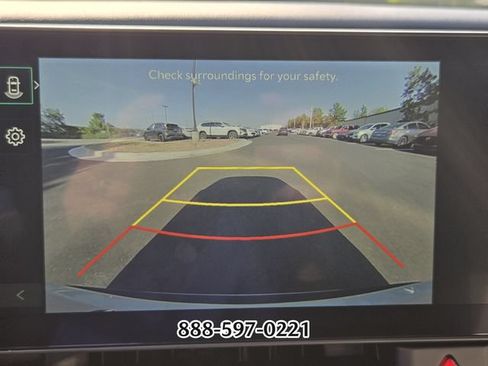 Used 2026 Kia Carnival EX FWD image 23