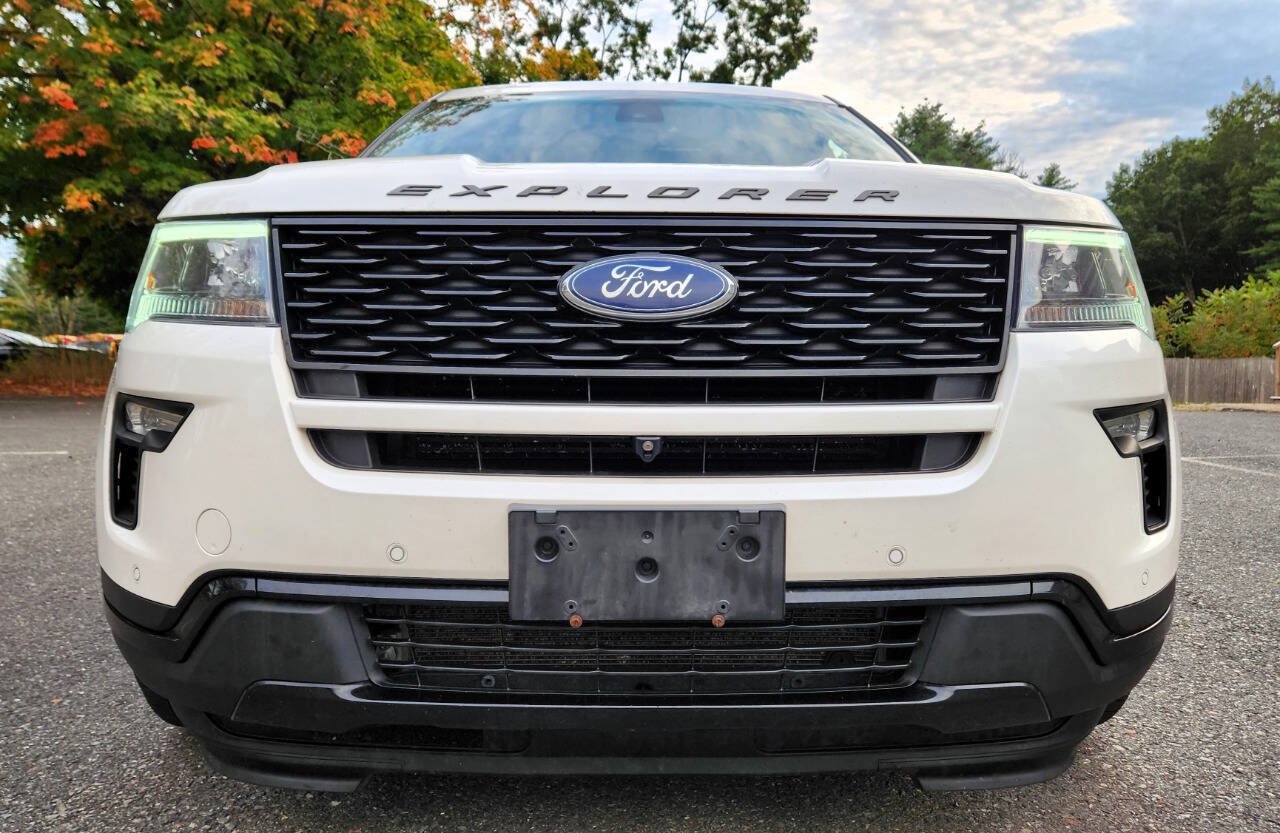 Used 2018 Ford Explorer Sport w/ Equipment Group 401A AWD/4WD image 6