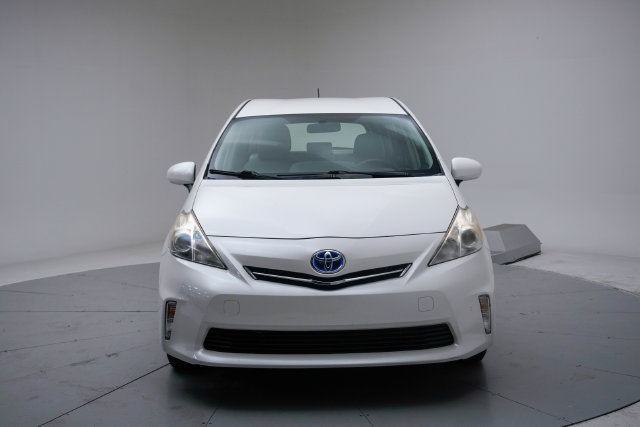 Used 2013 Toyota Prius V Three FWD image 8
