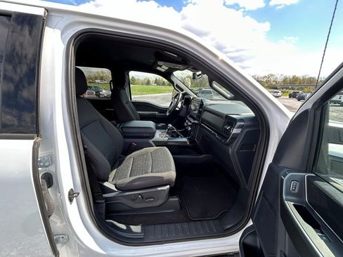 Used 2022 Ford F150 XLT w/ Equipment Group 302A High image 12