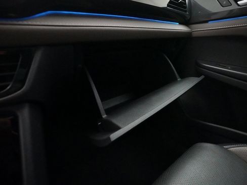 Used 2023 Volkswagen Taos SEL image 29