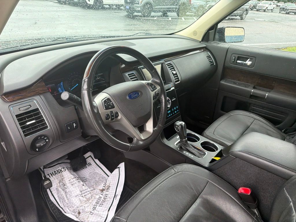 Used 2013 Ford Flex Limited FWD image 10