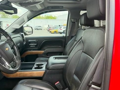 Used 2017 Chevrolet Silverado 1500 LTZ w/ Sport Package AWD/4WD image 16