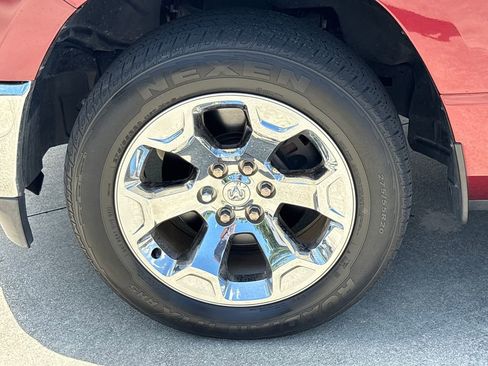 Used 2019 RAM 1500 Big Horn image 11