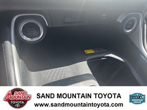 Used 2024 Toyota Grand Highlander Limited image 22