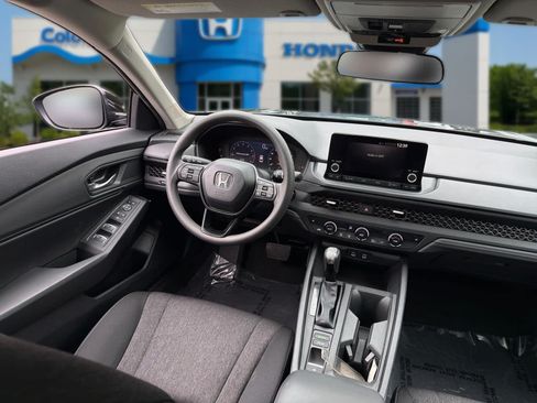 Used 2024 Honda Accord EX image 31