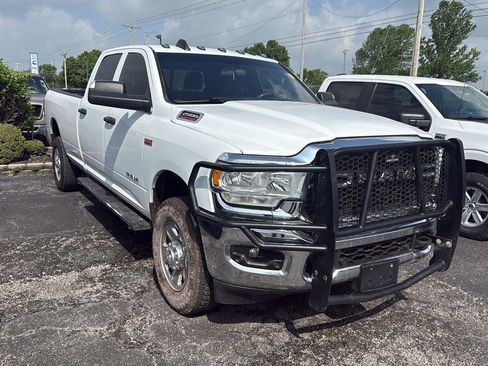 Used 2022 RAM 2500 Tradesman AWD/4WD image 1