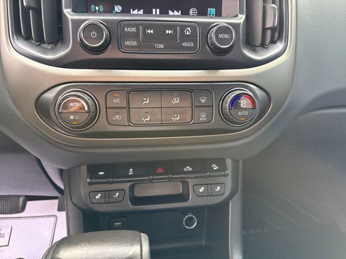 Used 2016 Chevrolet Colorado Z71 image 21