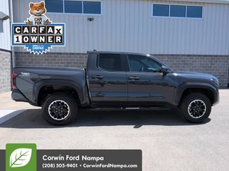 Used 2025 Toyota Tacoma TRD Off-Road AWD/4WD video 2