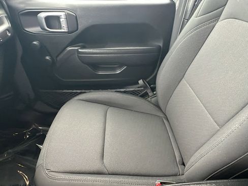 Certified 2022 Jeep Wrangler Unlimited Sport image 12