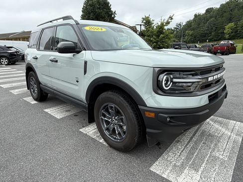 Used 2024 Ford Bronco Sport Big Bend w/ Convenience Package AWD/4WD image 3