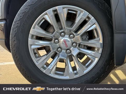 Used 2022 GMC Sierra 1500 Denali AWD/4WD image 10