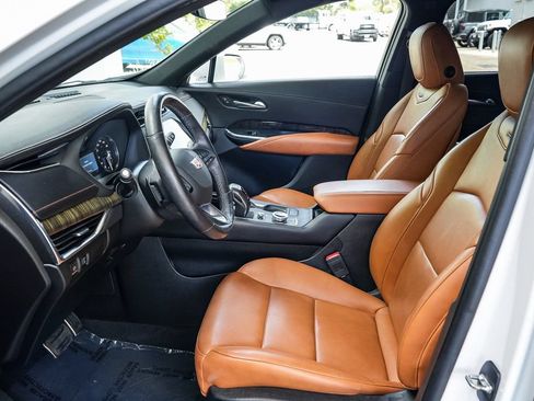 Used 2019 Cadillac XT4 Sport FWD image 17
