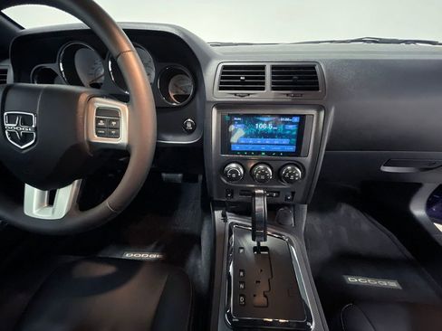 Used 2013 Dodge Challenger R/T image 57