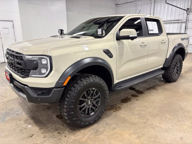 Used 2025 Ford Ranger Raptor AWD/4WD image 3