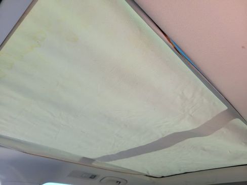 Used 2018 Volkswagen Tiguan SEL image 36