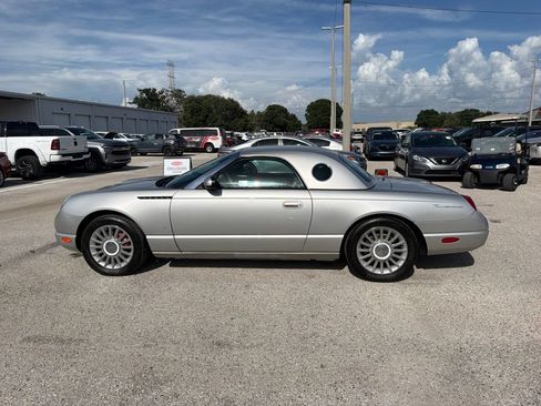 Used 2004 Ford Thunderbird RWD image 7