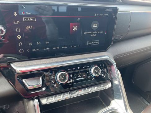 Used 2024 GMC Sierra 1500 Denali AWD/4WD image 13