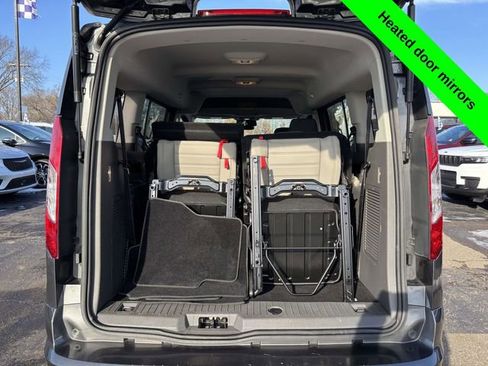 Used 2023 Ford Transit Connect XLT image 33