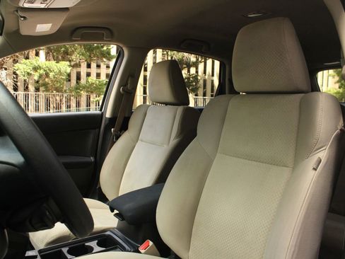 Used 2016 Honda CR-V SE image 16