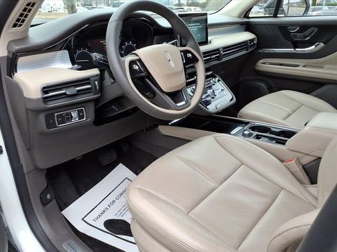 Used 2022 Lincoln Corsair AWD w/ Equipment Group 101A image 12